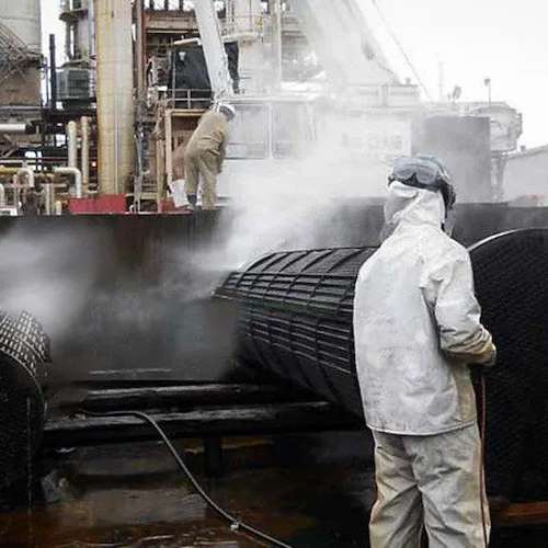 واتر بلاست مخازن نفت و گاز